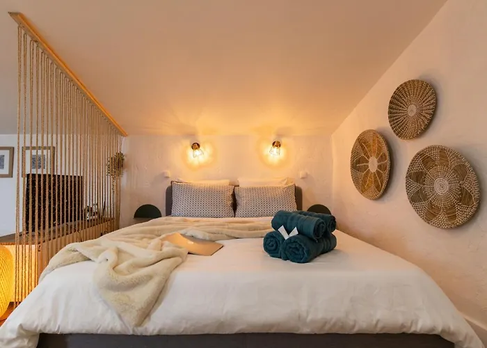 Le Boheme - Netflix - Wifi - Vue Sur La Cite Medievale Et Les Toits Apartment