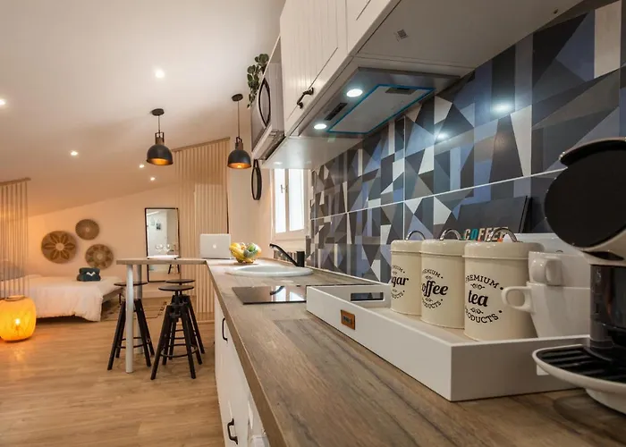 Apartment Le Boheme - Netflix - Wifi - Vue Sur La Cite Medievale Et Les Toits *